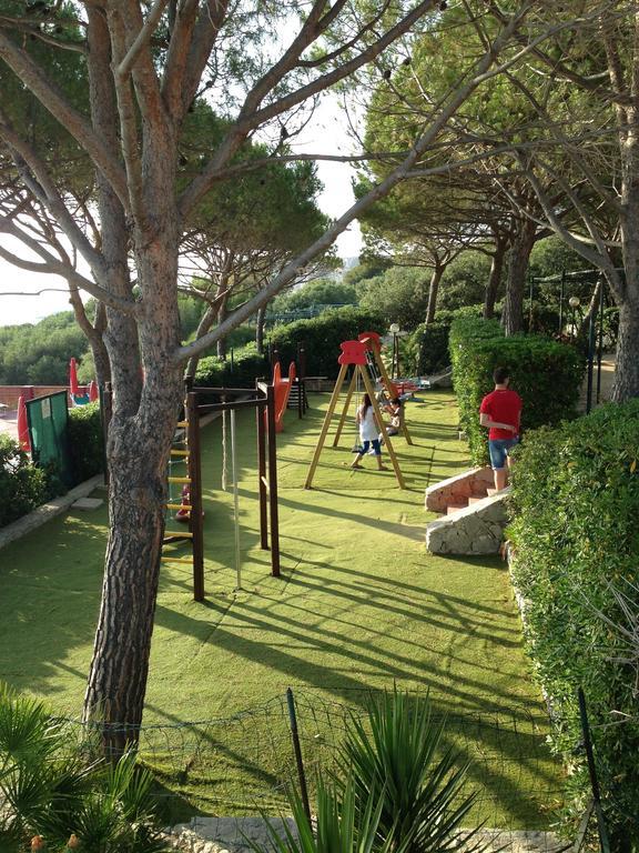 Happy Camp Mobile Homes In El-Bahira Camping Village Сан-Вито-Ло-Капо Экстерьер фото